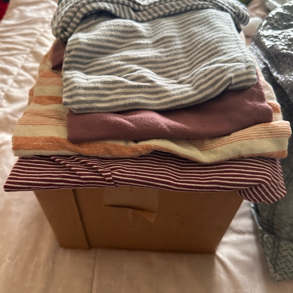 Tshirt/Long Sleeve Clothing Bundle